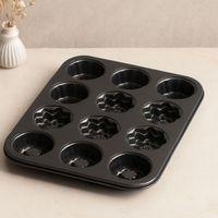12 Gözlü Metal Muffin Kek Kalıbı - Siyah