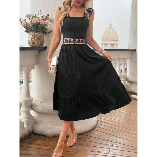 Kadın Askılı Ve Beli Dantel Detaylı Fırfırlı Uzun Bürümcük Elbise