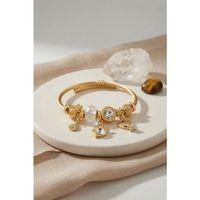 Swan Model Gold Renk Beyaz Charmlı Bileklik
