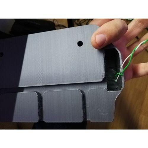Lenovo_yoga_tab_10_wall_holder_mount_3720828