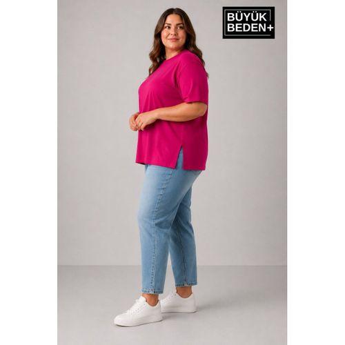 Süperlife Büyük Beden Kadın Bisiklet Yaka Yırtmaç Detaylı 3XL-6XL Tunik Tişört SPR26BTSK501