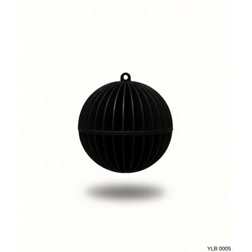 Siyah Dikey Cizgili Yuvarlak Dekoratif Yilbasi Susu