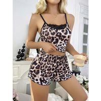 Leopar Desenli Şortlu Gecelik Pijama Takımı 6662