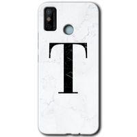 Tecno Spark 6 Go HD Baskılı Kılıf + 9D Tam Ekran Koruyucu - Beyaz Mermer Desenli T Harfi