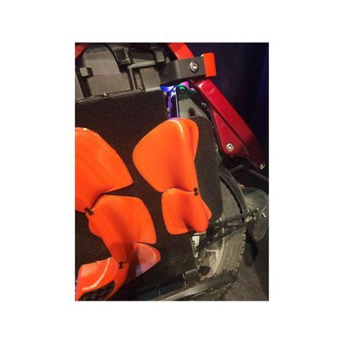 Elektrikli Scooter Batarya Uzatma Paneli (Bu ürün Sadece Plastik parçadır - Almadan Önce Soru Sorabilirsiniz)