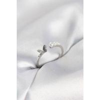 İncili Kelebek Model Gümüş Renk Pirinç Kadın Yüzük