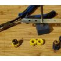 Meccano Küçük Sarı 80'ler Dişli Onarım Kiti (Bu ürün Sadece Plastik parçadır - Almadan Önce Soru Sorabilirsiniz)