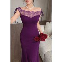 Kadın Göğüs Ve Yakası Dantel Detaylı Kayık Yaka Görünümlü Uzun Ithal Krep Elbise