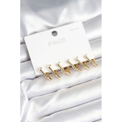 Yıldız Model Gold Renk 925 Ayar Gümüş Çivili Kadın Küpe Seti