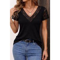 Kadın Kısa Kollu V Yakalı Dantelli Viskon Bluz