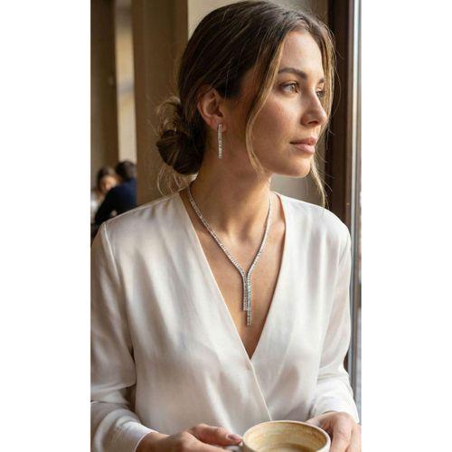 Gümüş Renk Baget Zirkon Taşlı Kadın Kolye Küpe Set