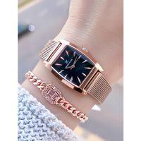 Daniel Klein Çelik Hasır Kordon 2 Yıl Garantili 3Atm Suya Dayanıklı Kadın Kol Saati+Bileklik B141196