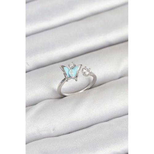 Pirinç Gümüş Renk Kelebek Model Kadın Yüzük