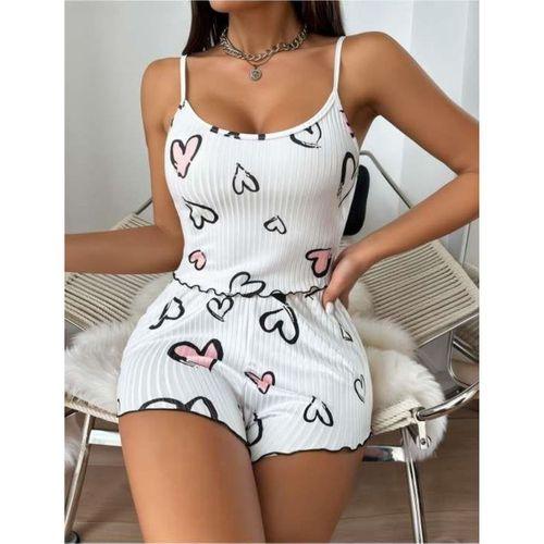 Beyaz Üstüne Kalp Desenli Askılı Şortlu Pijama Takımı
