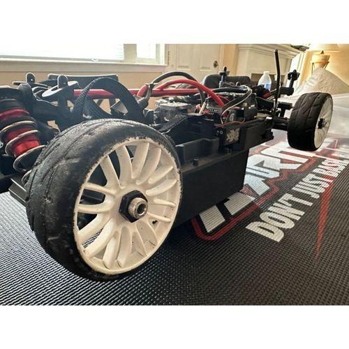 Just Bash It Axle Cover 3D Baskı (Bu ürün Sadece Plastik parçadır - Almadan Önce Soru Sorabilirsiniz)