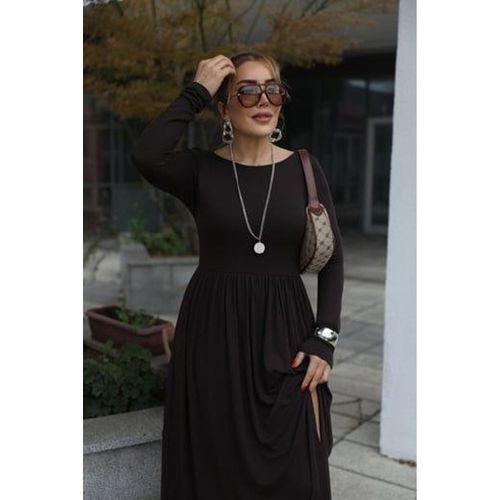 Kadın Kayık Yaka Sırt Dekoltesi Ve Yırtmaç Detay Maxi Boy Elbise