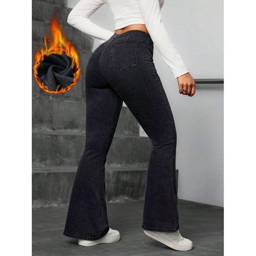 Kadın Yüksek Bel Tek Düğmeli Paçaya Doğru Genişleyen Kot Pantolon