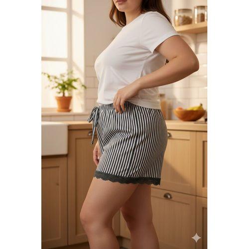 Çizgili Penye Kadın Ev Şortu Bacak Dantel Detaylı Ev Giyim Siyah