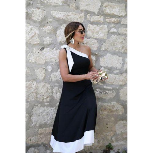 Kadın Tek Omuzu Açık Omuzlardan Kurdela Detaylı çift Renkli Ithal Krep Elbise