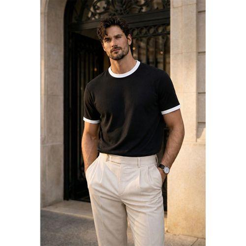 Capra Yaka Kol Biyeli Basic Pamuk Likralı İki İplik Erkek T-Shirt - Siyah