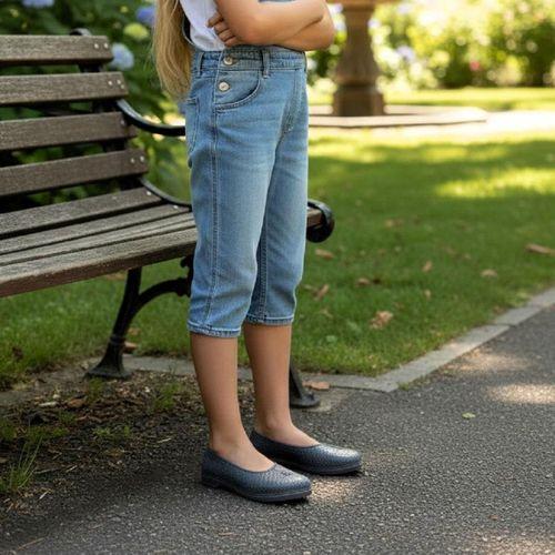 Fiyra Makosen Gri Plastik Naylon Kız Çocuk Ayakkabı