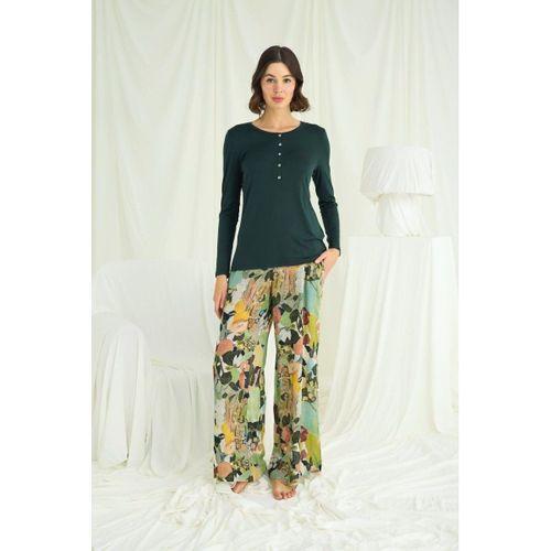 Çiçek Ve Yaprak Desenli Pijama Takımı