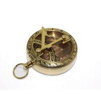 Pirinç Güneş Saati Ve Pusula Modeli