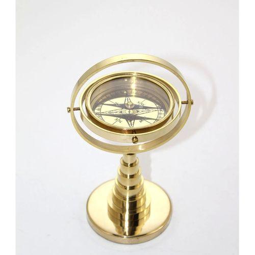 Pirinç Masa Üstü Pusula