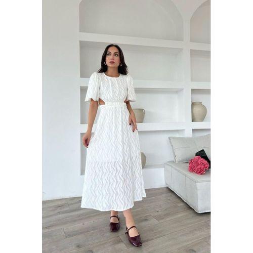 Beyaz Balon Kol Kuşaklı Elbise