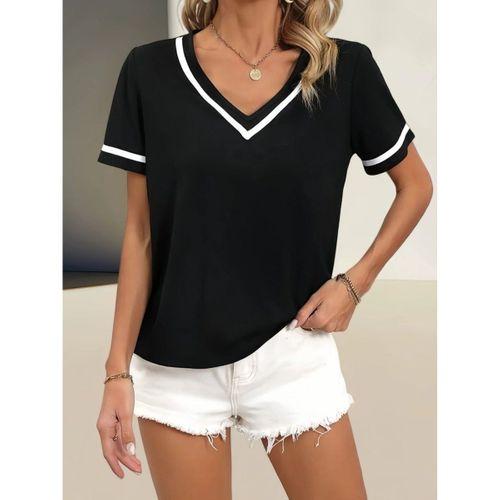 Kadın Kosa Kollu Ribanalı V Yaka Ve Kol Detaylı Viskon Bluz