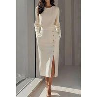 Kadın Uzun Kollu Bisiklet Yakalı Yandan Yırtmaçlı Düğmeli Midi Ithal Krep Elbise