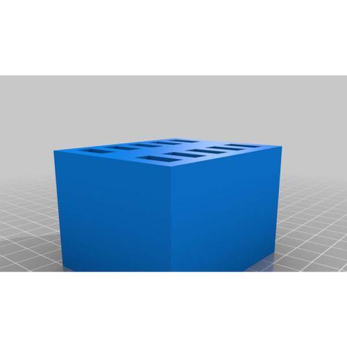 Pendrive Tutucu (Bu ürün Sadece Plastik parçadır - Almadan Önce Soru Sorabilirsiniz)