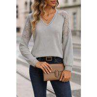 Kadın Uzun Kollu V Yakalı Dantelli Waffle Bluz