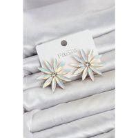 Beyaz Renk Kristal Taşlı Lotus Model Kadın Küpe