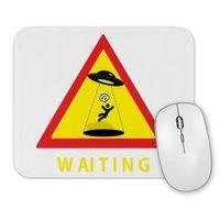 Waiting Esperando Black Mouse Pad