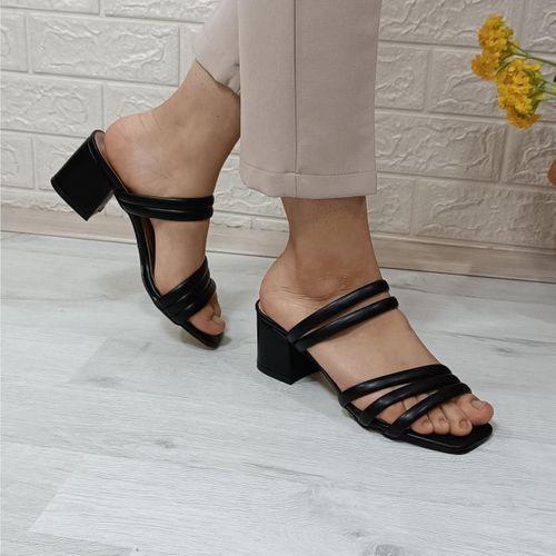 Fiyra 7010 Siyah 5cm Kare Topuk Üç Bant Bayan Terlik Ayakkabı