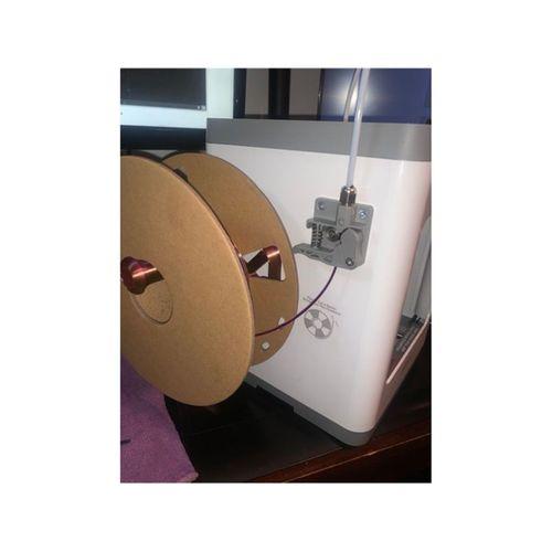 Lil Tina 2 Tam Boy Bobin Tutucu (Bu ürün Sadece Plastik parçadır - Almadan Önce Soru Sorabilirsiniz)