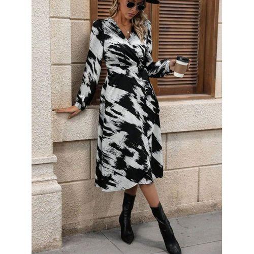 Kadın Uzun Kollu Kruvaze Yakalı Yandan Bağlamalı Desenli Mini Modal Elbise