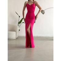 Kadın Dalgıç Kumaş Askılı Yırtmaç Detaylı V Yaka Maxi Boy Elbise