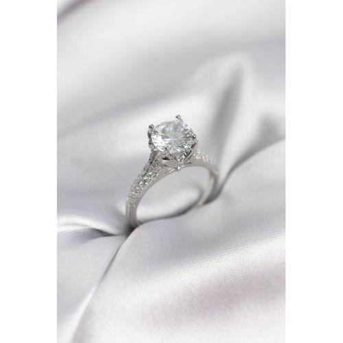 Gümüş Renk Tek Taş Model Zirkon Taşlı Kadın Yüzük