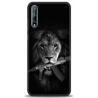 Huawei P Smart S Kılıf HD Baskılı Kılıf - Tüfek ve Aslan + Tam Ekran Koruyucu
