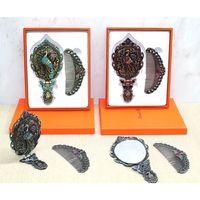 Tavuskuşu Katlanabilir Ayna Ve Tarak Seti Orta Boy