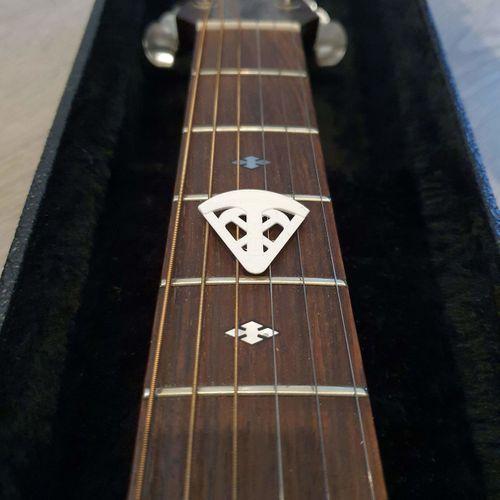 Ukonvasara Gitar Seçimi - 5142516