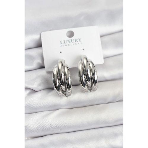 Gümüş Renk Pirinç Yarım Halka Model Kadın Küpe