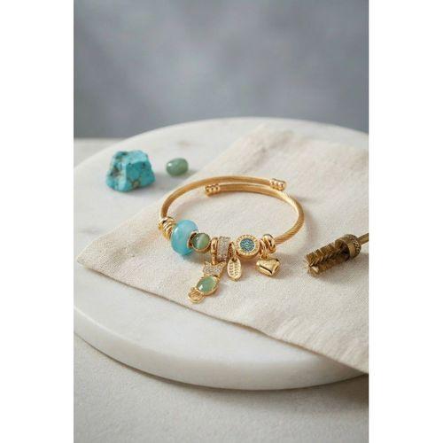 Mavi Kedi Model Gold Renk Charmlı Bileklik