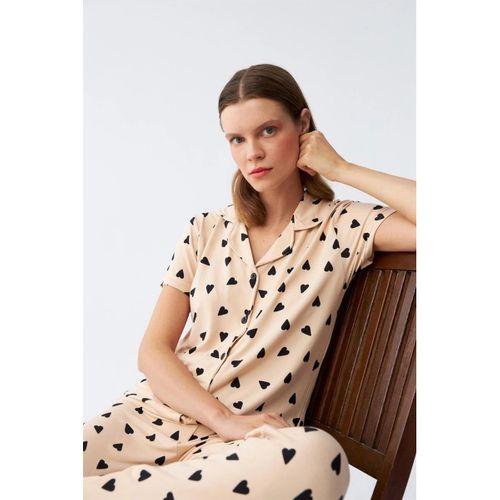 Kadın Krem Rengi Kalp Desenli Önden Düğmeli Pijama Takımı