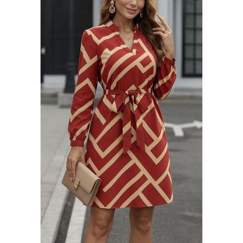 Kadın Uzun Kollu V Yakalı Desenli Belinde Kuşaklı Dalgıç Elbise