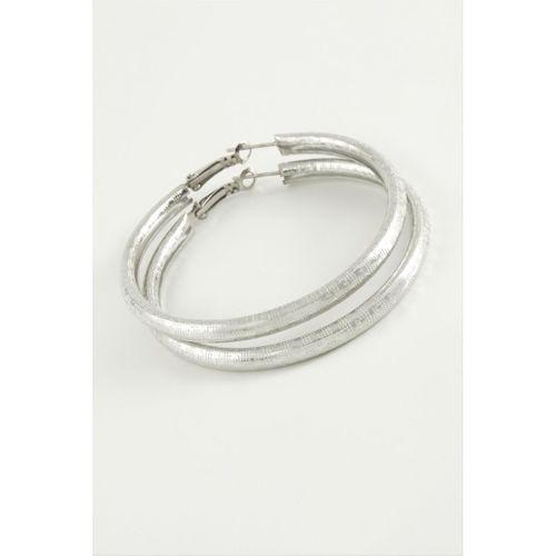 Noktalı Boru Halka Küpe 4,5 cm