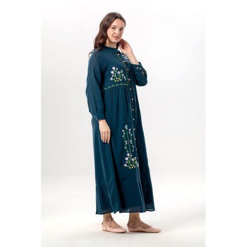 Uzun Kol Neşe Nakış Detaylı Boydan Düğmeli Yazlık Şile Bezi Uzun Elbise Petrol Ptrl