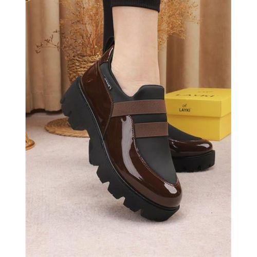 Perra Kadın Kahve Renkli Rugan Deri Lastikli Paraşüt Yürüyüş Ayakkabı